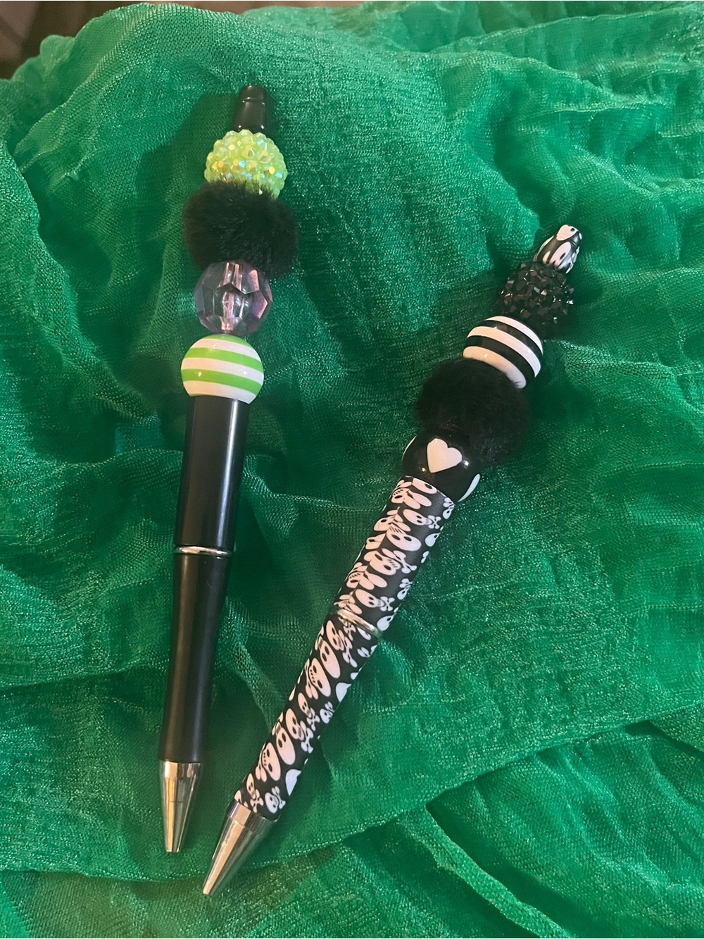 Spooky Halloween Black Skull Beaded Gift Pen 2pc Pen Set 74 Perfect Gift